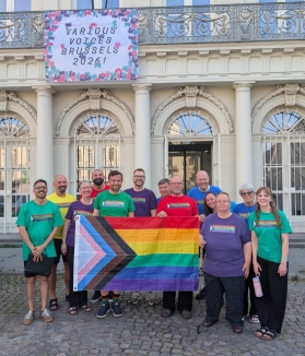 The Rainbow Voices contingent just after our festival concert